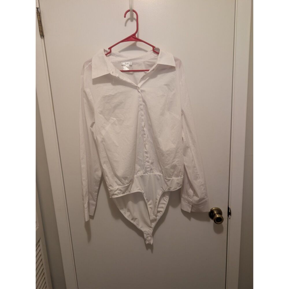 Venus Classic White Long Sleeve Button-Up Blouse Dress Shirt Bodysuit – Size 18